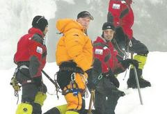 五名加拿大人周日征服珠峰