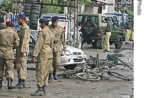 巴基斯坦首都附近遭炸弹袭击二十四亡
