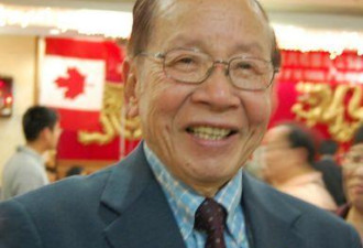 再瞧瞧多伦多国庆晚宴上的男性大侠们