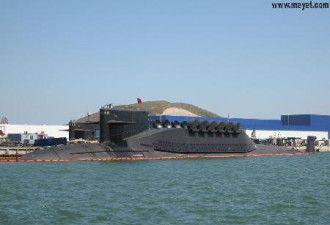 特稿：十七大召开，中国核潜艇“亮相”