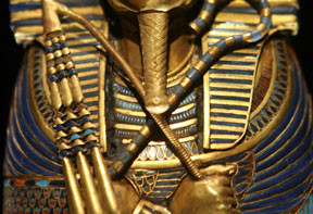大开眼界：伦敦展出古埃及法老墓穴文物