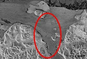 北半球最大冰架断裂 改写加拿大版图