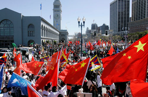 五星红旗遍布旧金山街区