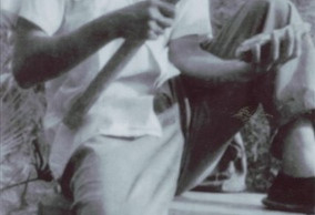 难得一见平民总理温家宝年轻时代照片
