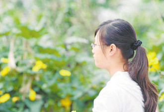感人四川女大学生网上“卖身”救父