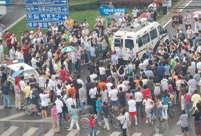北京爆发群众示威 抗议垃圾焚烧场