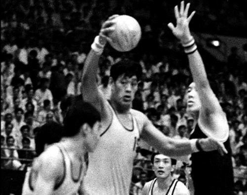 中国篮坛传出噩耗老国手穆铁柱因病去世享年59岁
