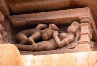 从古代雕塑解说印度人奇特的性爱艺术