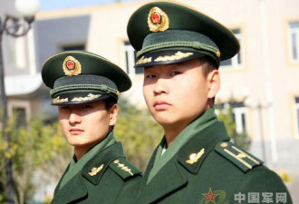 中国武警又换新服装 网友看看够不够帅