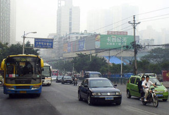 重庆出租车司机全城罢工，有三大原因