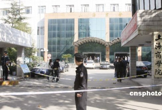 上海商学院宿舍起火 4名女生跳楼身亡