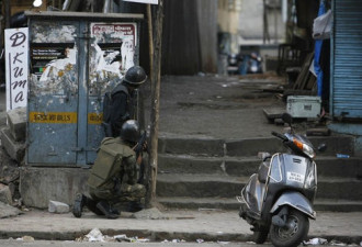 孟买安全部队强攻 追剿凶犯恐怖分子