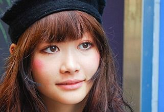 日本街拍美女 冬季来临10款妆容大PK