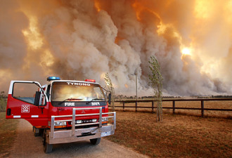 澳大利亚东南部摄氏48度引发严重野火