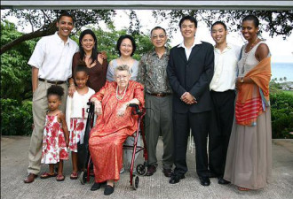 奥巴马华人妹夫：出生在加拿大的华裔