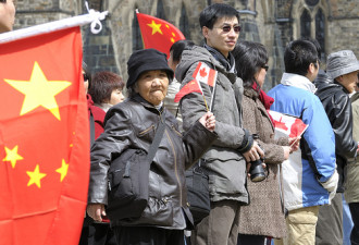 413征文选: 海外华人可不可以爱中国？