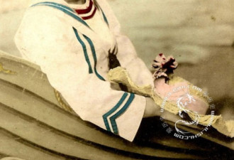 东西方的融合:百年前日本女子泳装写真