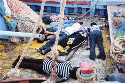 国际移民组织称三艘偷渡船沉没逾300人死亡(图)