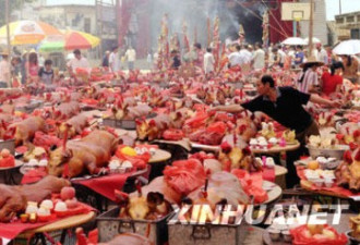 太震撼了：看看广东的百猪祭关公场面