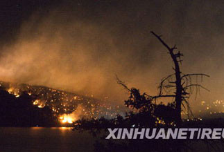加西卑诗省森林大火 6500户家庭撤离