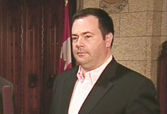 环球华报：加拿大移民部长与加中关系