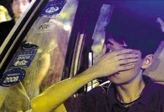杭州飙车案被告人胡斌一审被判了三年