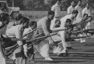 老照片：中印战争期间 印度全民皆兵