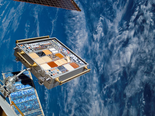 国际空间站物质实验箱