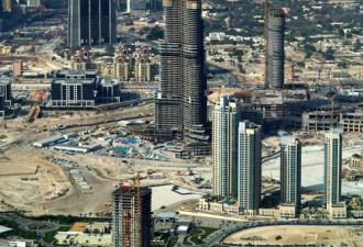 “世界第一高塔” 迪拜塔年底将开放迎客
