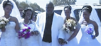 南非男子一场婚礼与4名女子结婚(图)