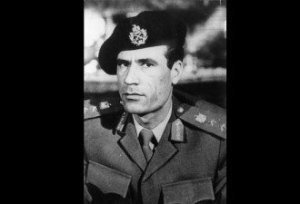 阿拉伯世界的雄鹰:卡扎菲的崛起之路