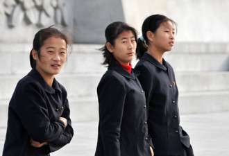 今日朝鲜印象:女警,女学生,女服务员…