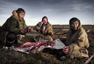 吃生肉喝兽血:揭秘人类文明边缘的部落