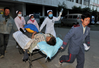 昆明在建新机场立交桥垮塌7死8人重伤