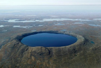 世界十大陨石坑:加拿大魁省便有两个