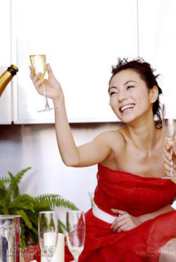 酒精、咖啡妨害生育