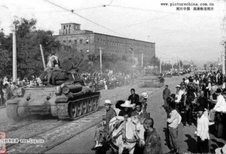 老照片：二战后苏军疯狂掠夺东北纪实
