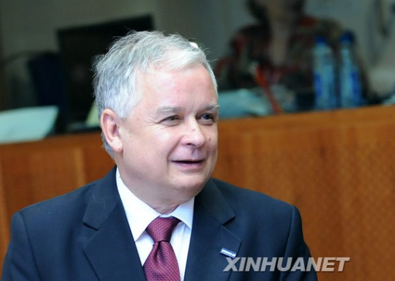 波兰总统卡钦斯基专机在俄罗斯坠毁