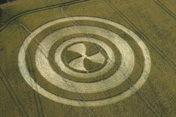 Crop Circles(57 pics)