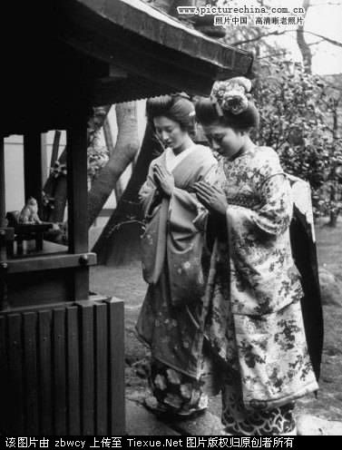 1946年日本京都的艺妓生活[组图]