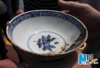 组图：打捞南澳一号大量珍贵古董出水