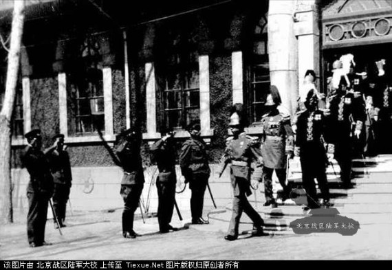 1945年 苏军出兵东北 国人矛盾的历史记忆（组图）