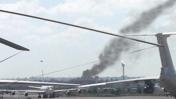 利比亚1架载104人客机在着陆时坠毁