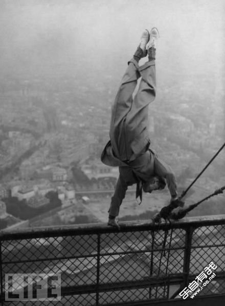 Crazy Stunts fromthe Past (26 pics)