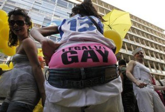 数百万人参加巴西圣保罗同性恋大游行