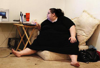 美国妇女超500斤 要继续增肥当第一胖