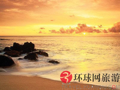 裸还是不裸 揭秘全球天体浴场