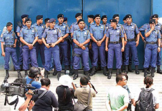 真相难出！香港警方抵菲搜证遇警阻拦