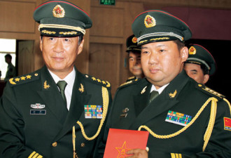 毛新宇谈少将军衔，大量私家照片曝光