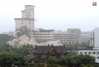 中国速度：一幢建筑的非正常死亡之路